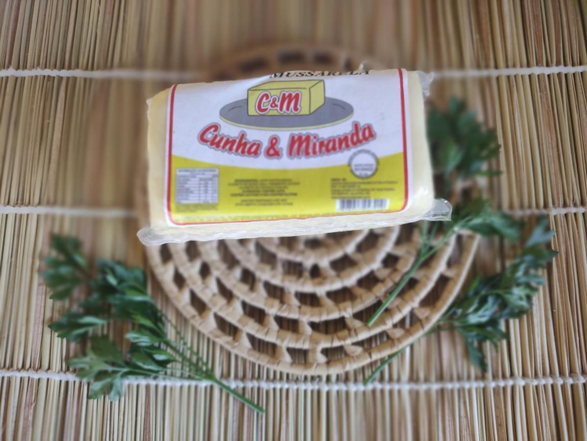 Suites Ninho Da Aguia 萨夸雷马 外观 照片